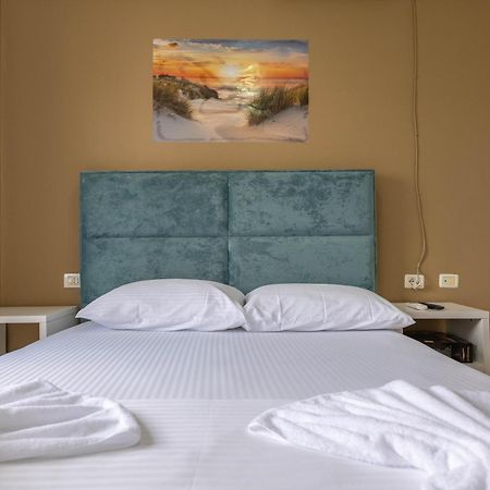 Central Garden Residence Sofia - Free Parking Ксамил Экстерьер фото