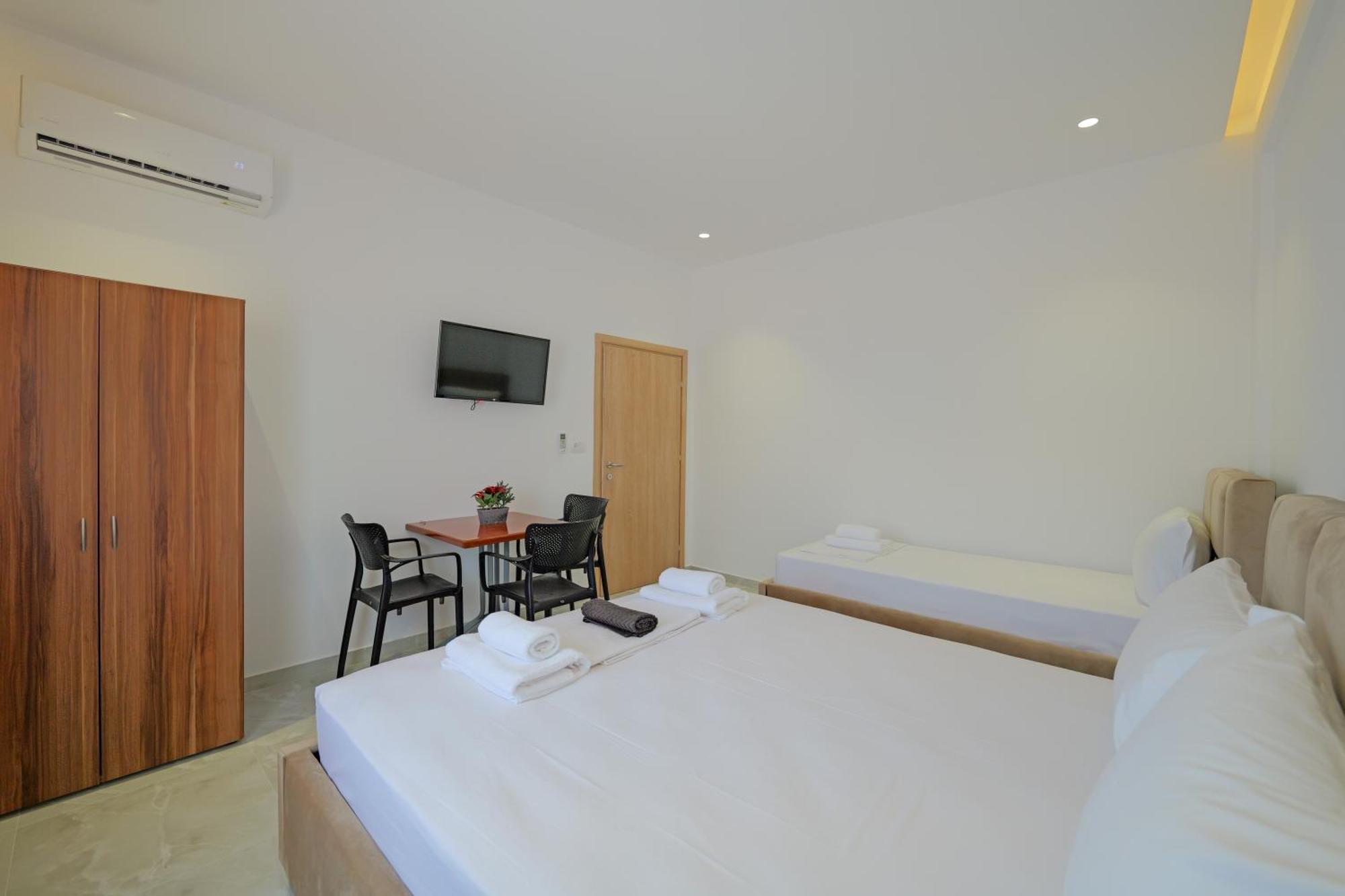 Central Garden Residence Sofia - Free Parking Ксамил Экстерьер фото