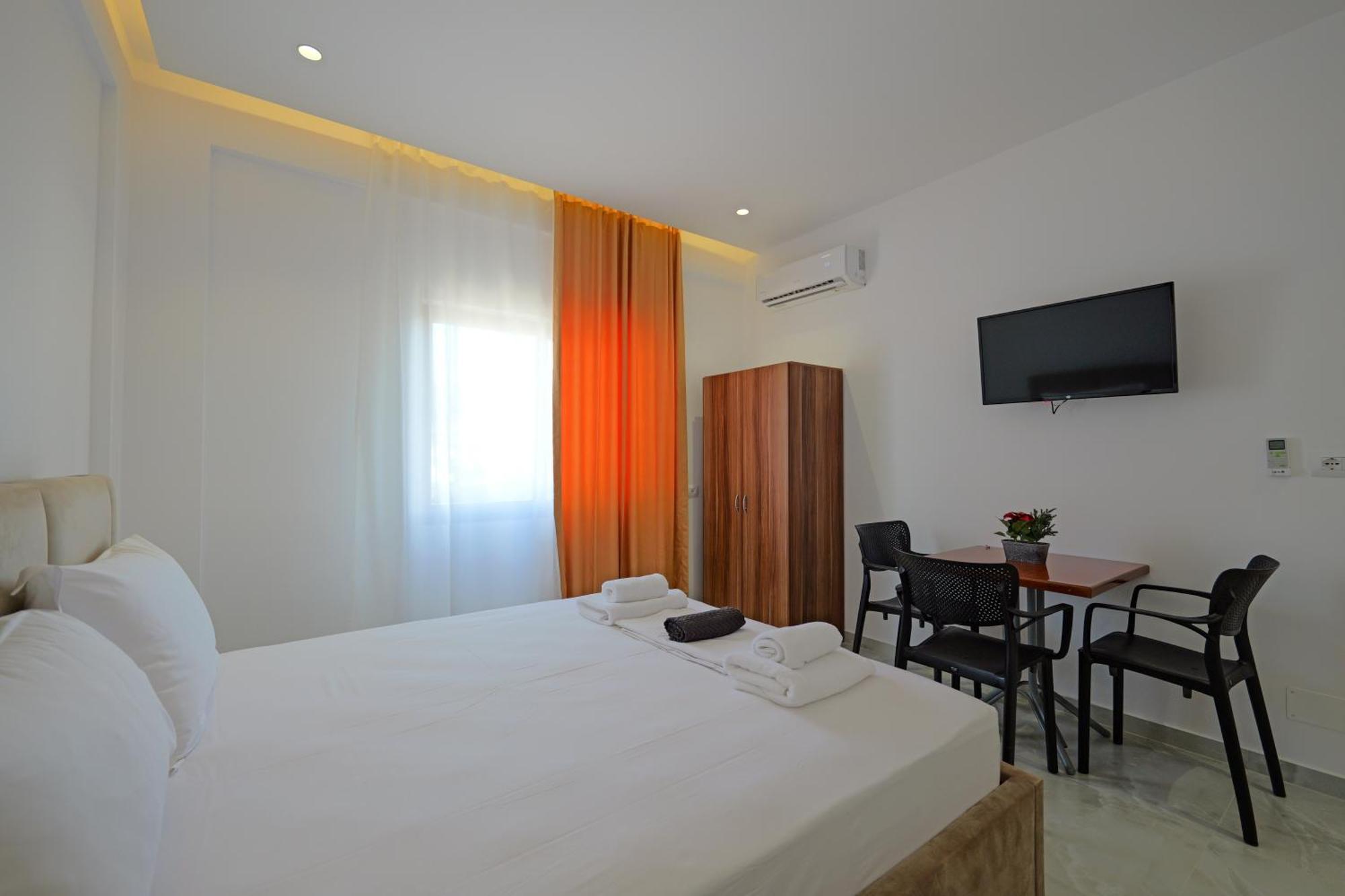 Central Garden Residence Sofia - Free Parking Ксамил Экстерьер фото